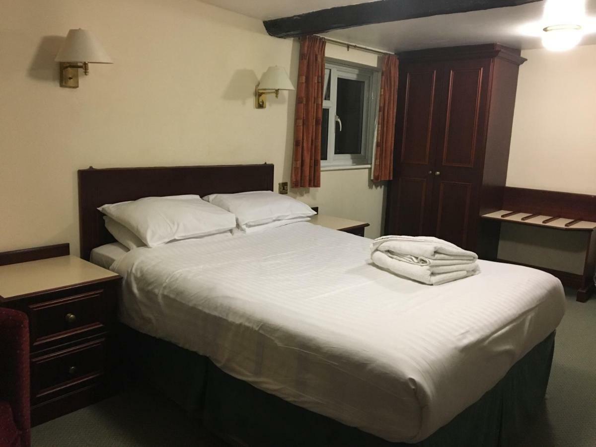 Cedar Tree Hotel Rugeley Ngoại thất bức ảnh